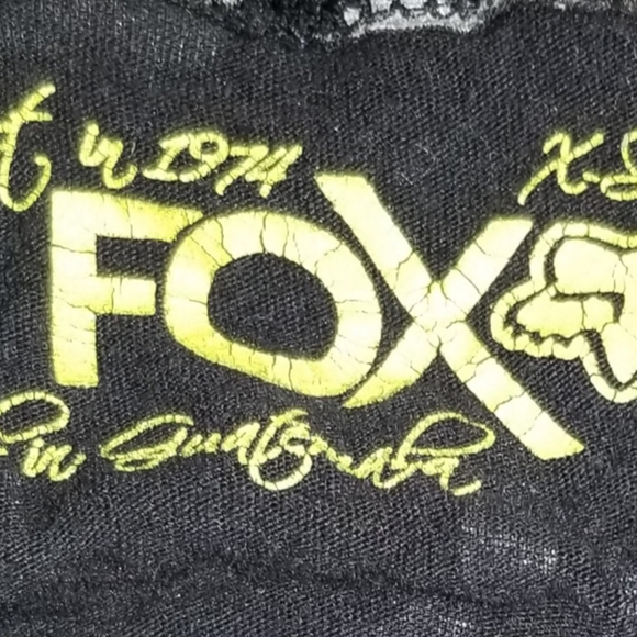 3/$20 Ladies super cute fox racing top - Picture 2 of 3